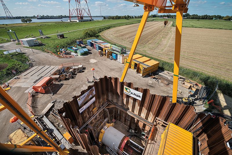 Launch shaft for an AVN machine crossing the River Elbe in Hetlingen, Germany, Ø 3,025 mm